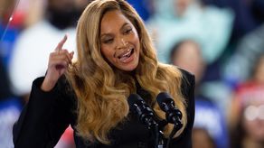 Beyoncé actuará en el descanso del Texans-Ravens de la NFL que emitirá Netflix en Navidad.