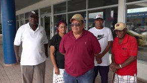 Jubilados y pensionados exigen ser atendidos por el ministro del MEF