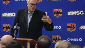Phil Jackson deja Knicks luego de tres pésimas temporadas