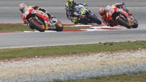 Gana Pedrosa en Malasia y Rossi es penalizado