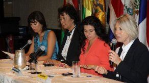 Mujeres son más propensas a sufrir por crisis económica