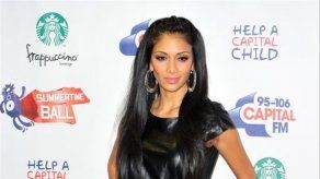 Nicole Scherzinger vuelca su frustración por ruptura en la comida rápida