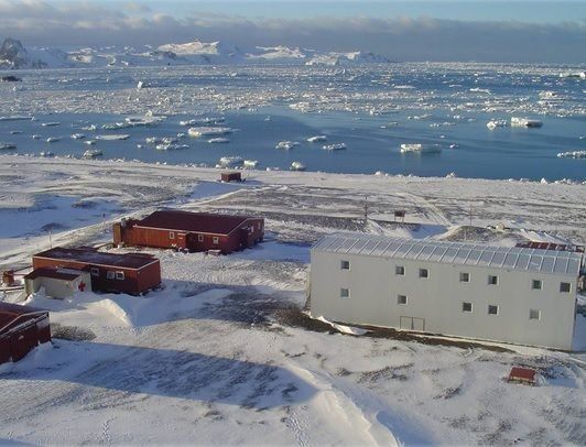 La base científica de Uruguay en la Antártida se queda sin su torre de radio