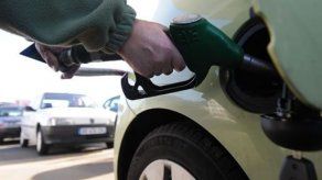 Aumentan precios máximos de venta de combustible