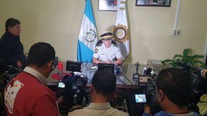 Suspenden a 12 policías de Guatemala por celebrar viendo un baile erótico
