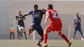 Armando Cooper debuta en derrota de la U de Chile