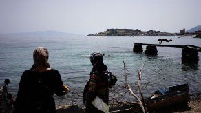 Piden cerrar centros de refugiados en Grecia por riesgo para la salud pública