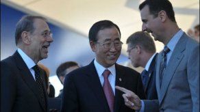 Fiesta francesa en presencia de numerosos jefes de Estado