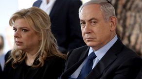Medios Israel: Policía interroga a esposa de Netanyahu