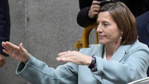 Presidenta del Parlamento de Cataluña sale en libertad bajo fianza
