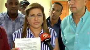 Cortés asegura que no está notificada sobre cancelación de visa de EEUU