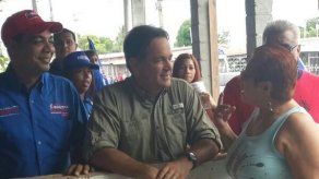 Navarro critica propuesta de regresión de precios anunciada por el Presidente