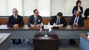 Panamá y Japón firman acuerdos de intercambio y cooperación académica