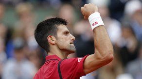 Djokovic cada vez más lejos