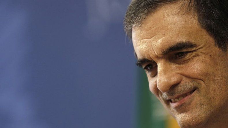 Ministro de justicia de Brasil deja su cargo