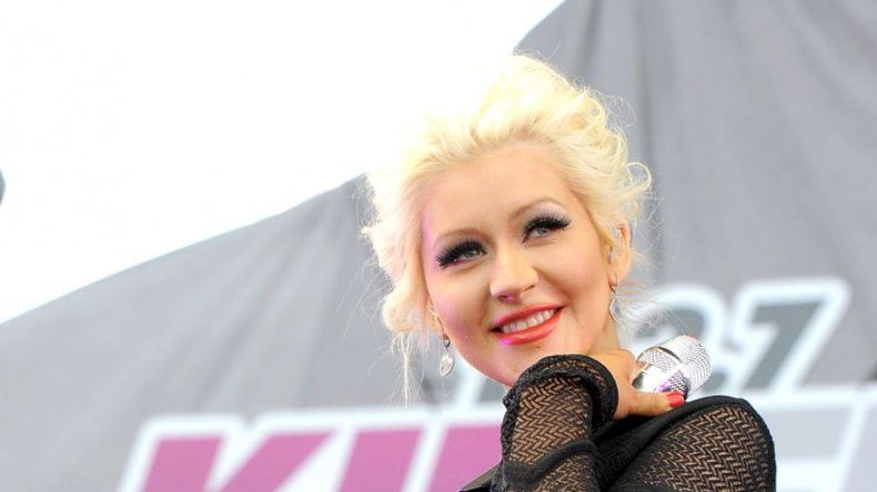 Christina Aguilera dio a luz a una niña