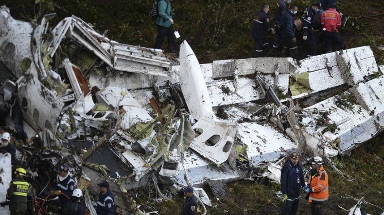 Concluye identificación de 71 fallecidos en accidente aéreo en Colombia
