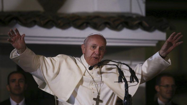 Papa llamará al perdón en antigua zona de guerra en Colombia