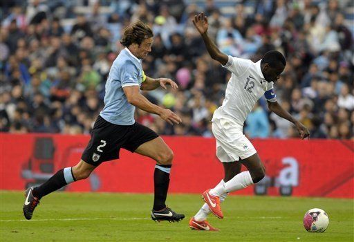 Mundial: Uruguay a todo o nada ante Venezuela