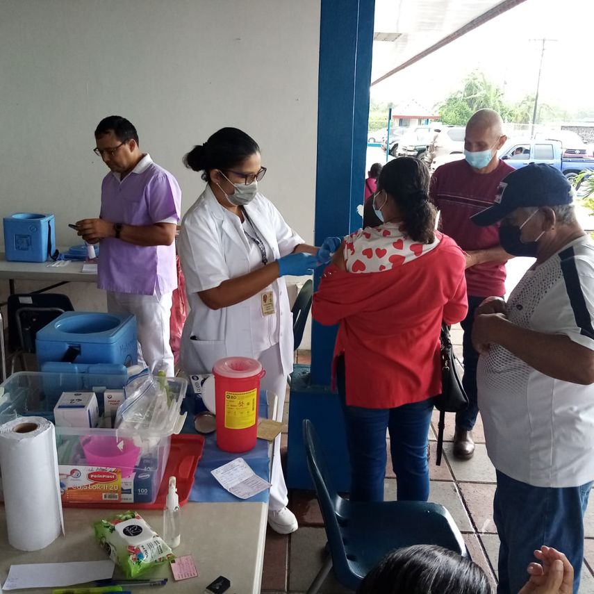 Vacunación de la CSS.