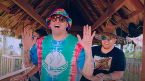 Jav Jurado estrena Lento junto al dúo Piwaiti