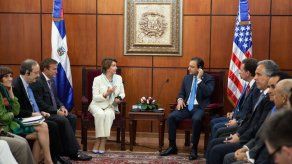 Legisladores demócratas dialogan con autoridades dominicanas