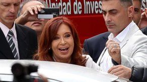 Juez ordena intervenir sociedad de Cristina Fernández investigada por lavado