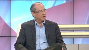 Los ataques vienen de todos lados, Terrientes tras renuncia