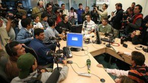 Ex rehenes narran vivencias y animan cautivos que quedan
