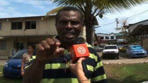 Docentes protestan en cuartel de Sabanitas en Colón