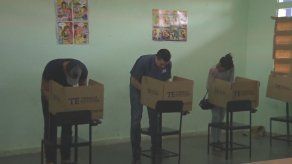 José Gabriel Carrizo llevó a cabo su derecho al voto en Penonomé