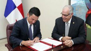 Roberto Arango toma posesión como embajador de Panamá en Argentina