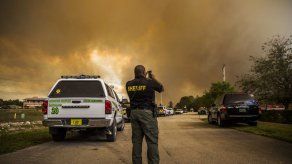 EEUU: Mejoran condiciones para combatir incendios forestales