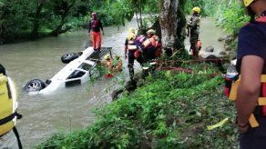 Fallecen tres estudiantes que fueron arrastrados por río en la comarca Ngäbe Buglé
