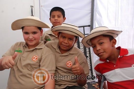 En el camerino de la 2da cantadera