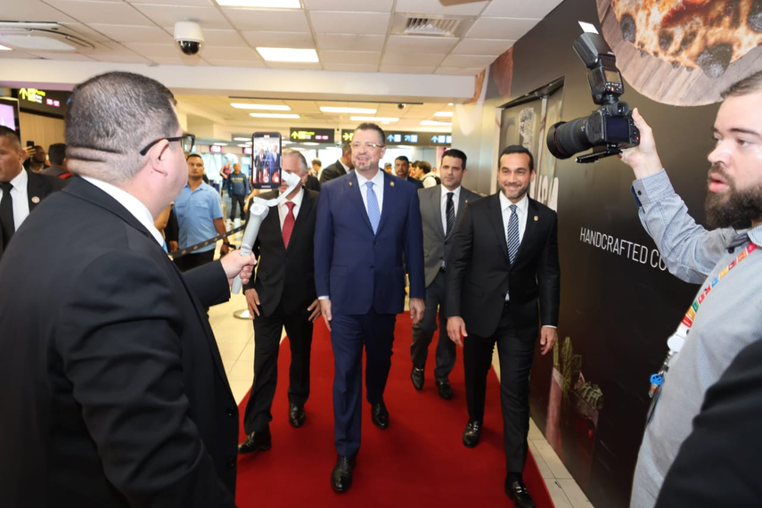 Presidente de Costa Rica en Panamá