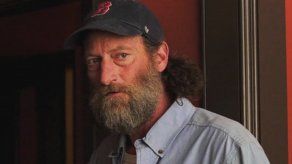 Troy Kotsur gana estatuilla en los Oscar 2022.