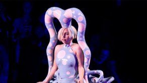 Lady Gaga quiere que David Bowie cante con ella en el espacio