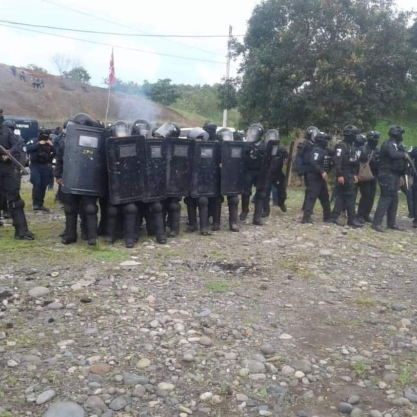 Indígenas denuncian represión al pueblo Ngäbe-Buglé en Barro Blanco.