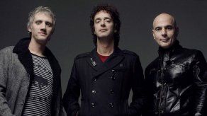 Soda Stereo anuncia su vuelta con Chris Martin y Juanes como voces invitadas