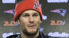 Texans enfrentan reto titánico ante los Patriots