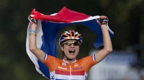 La holandesa Vos conserva su título mundial de ciclismo