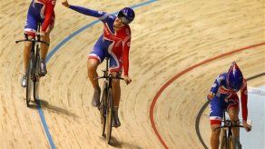 Británicas imponen récord mundial en persecución por equipos