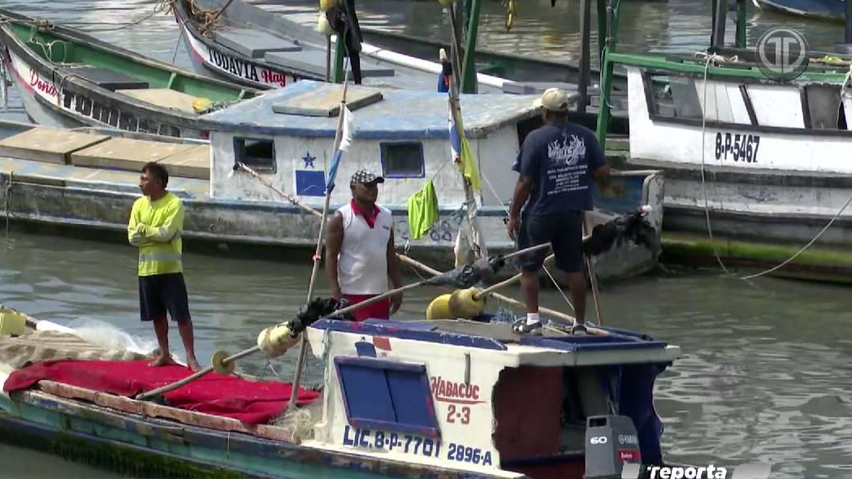 Pescadores rechazan horario de descarga
