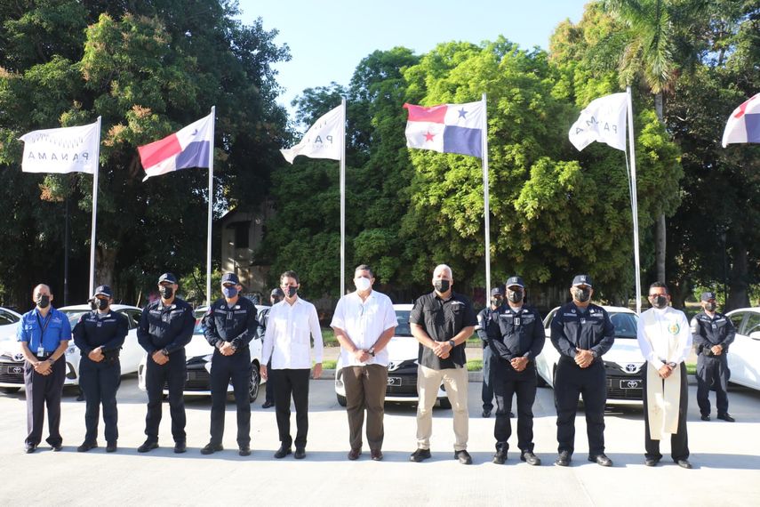 Los vehículos serán utilizados por la Policía de Turismo en las diferentes zonas turísticas del país.