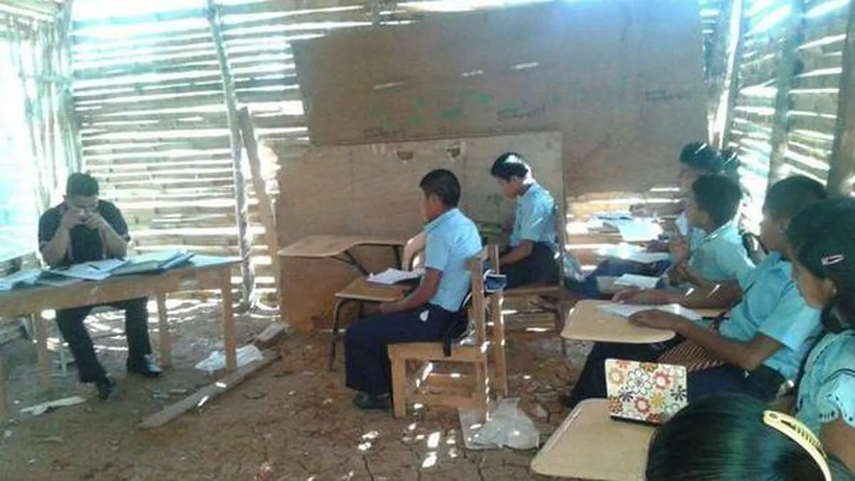 Con estos fondos el Meduca podrá en distribución los recursos para eliminar de raíz las 450 escuelas ranchos y 1,200 aulas ranchos ubicadas en diferentes sectores del país.