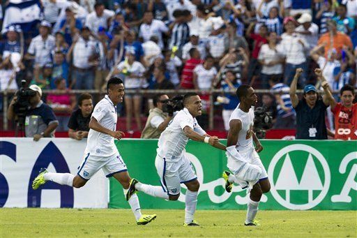 Honduras busca pasaje directo y Suárez su graduación como entrenador