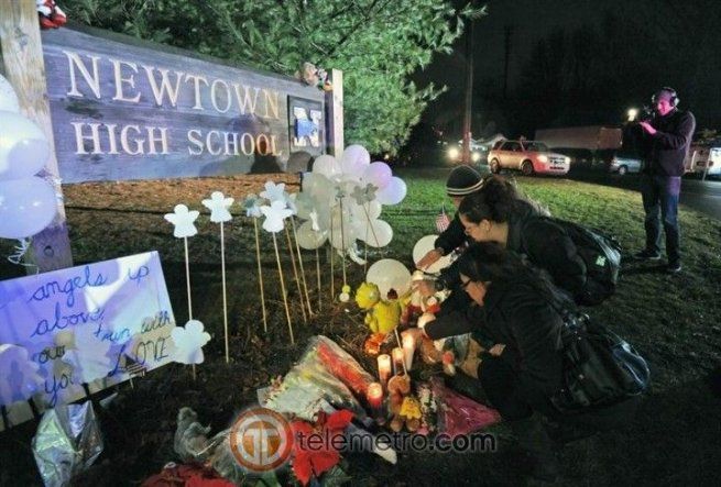 Recuerdan a victimas del tiroteo en EEUU