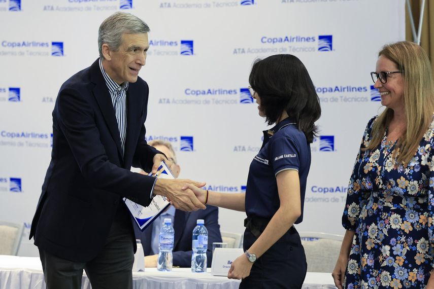 Copa Airlines gradúa a 47 técnicos de mantenimiento aeronáutico.