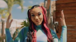 Claire Marie estrena videoclip de su sencillo titulado Papi Azúcar